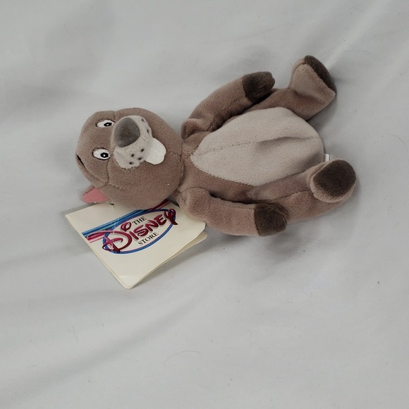 DISNEY Winnie-the-Pooh Gopher Light Tan Collectible Smoke Free Home - Picture 4 of 6